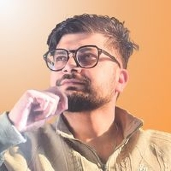 महेश काफ्ले