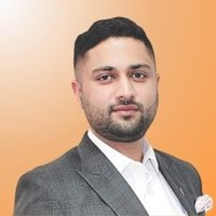 हिमांशु गोल्छा