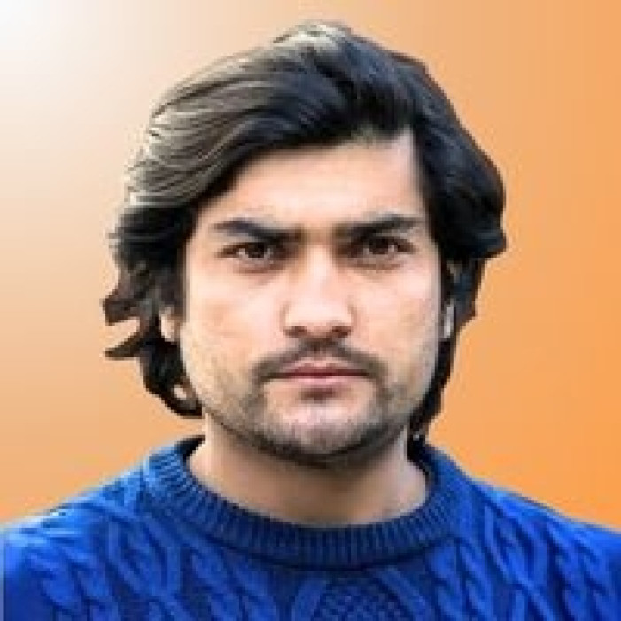 महेश त्रिपाठी
