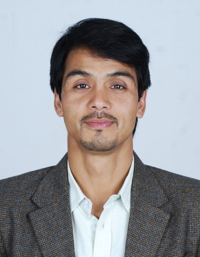 महेश केसी
