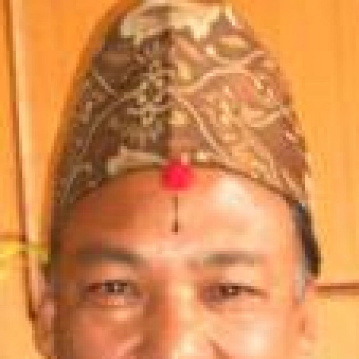 पुरुषोत्तमलोचन श्रेष्ठ