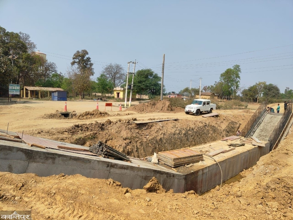 The pathetic progress of Gaurav's projects
