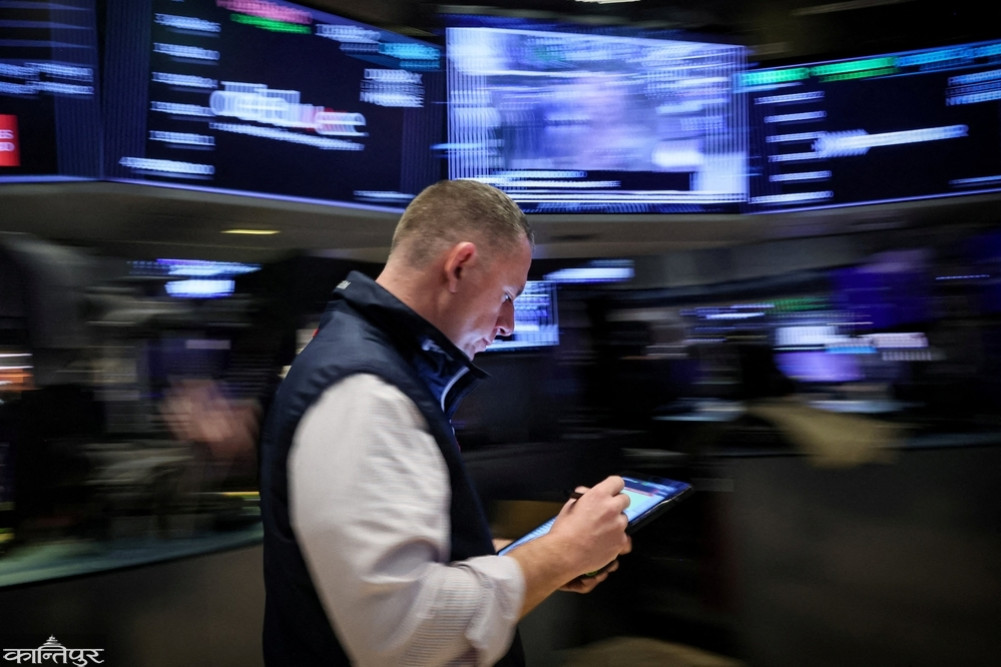 World stock markets are watching the US election carefully