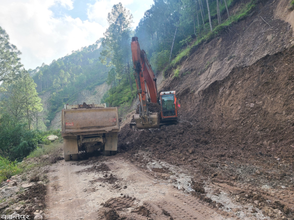 Rolpa: Neta Bagrelti, Vikas in name only