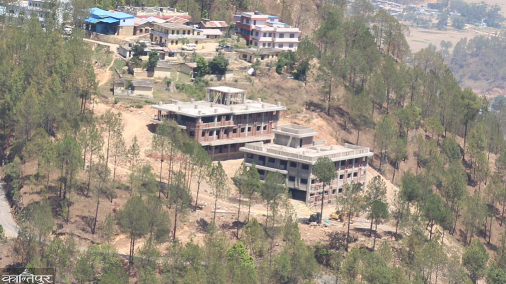 The district hospital building is stuck due to the extension of the deadline