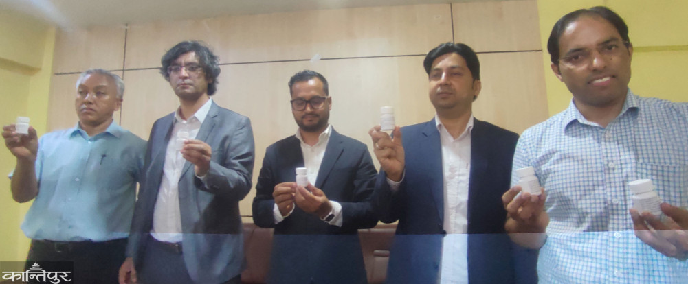 Drug testing is being done at Bharatpur Hospital for Covid-19 patients