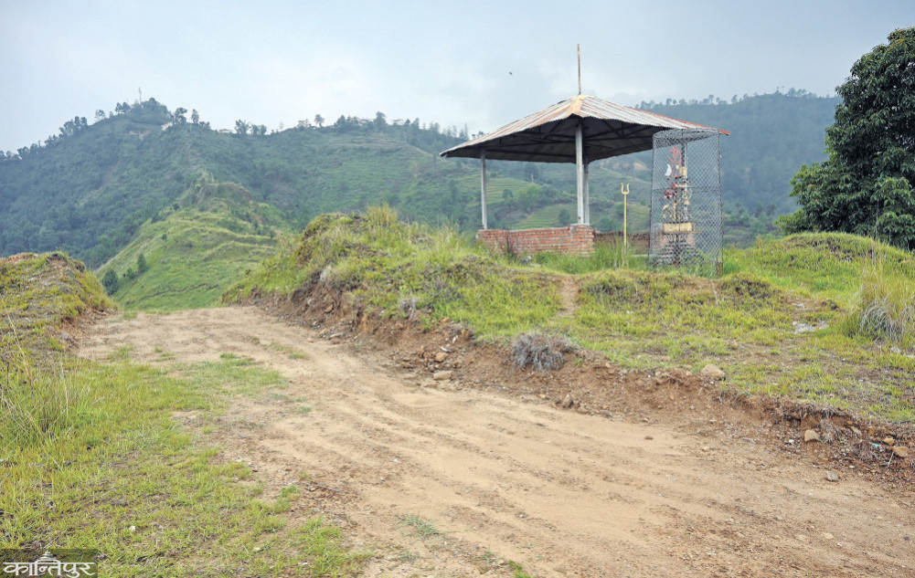 A search for a courthouse in Patanjali land