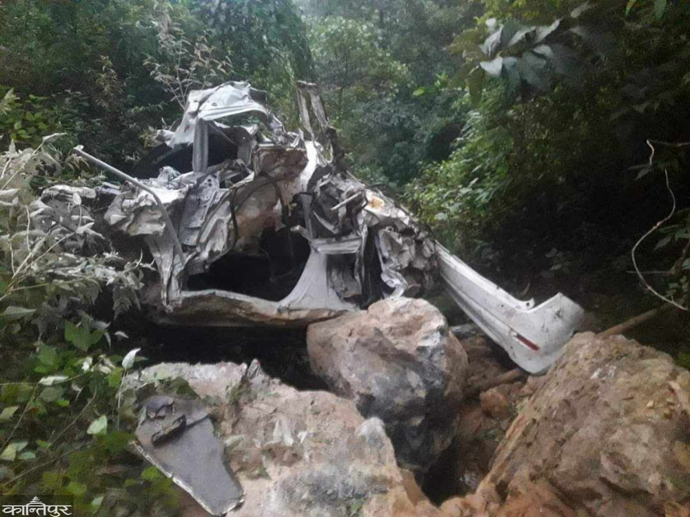 Indian vehicle accident in Arghakhanchi, one dead