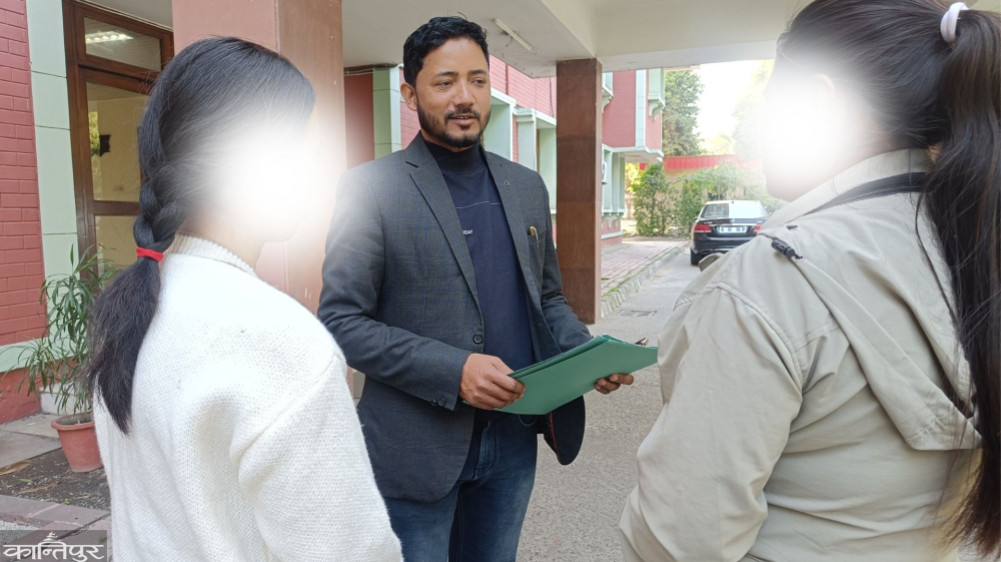 Rescue of 2 Nepali women who were stranded for sending to Oman