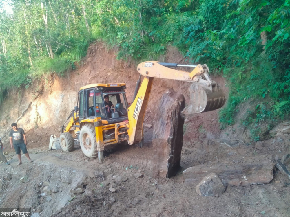 After the construction of rural roads in Khotang, smooth during Dasain