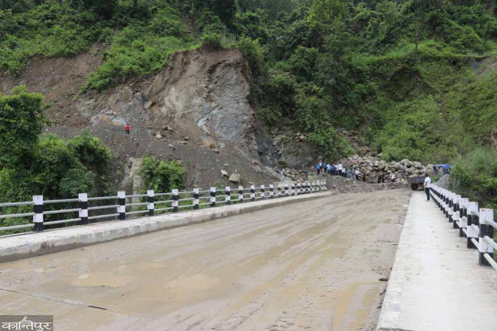 Tinau river bridge at Dobhan is at risk