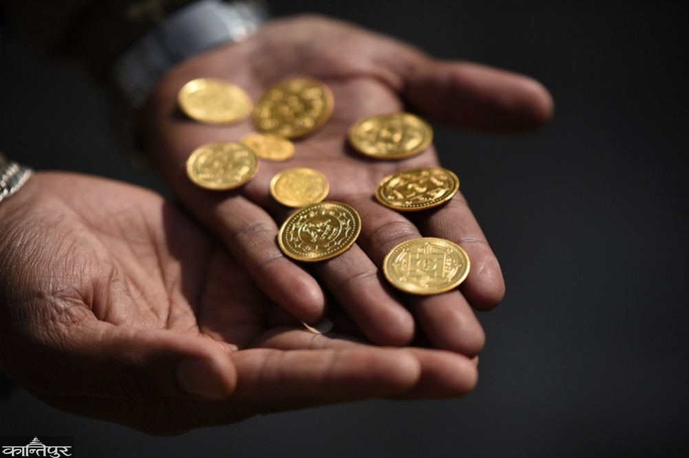 Demand for gold and silver coins is high during Tihar