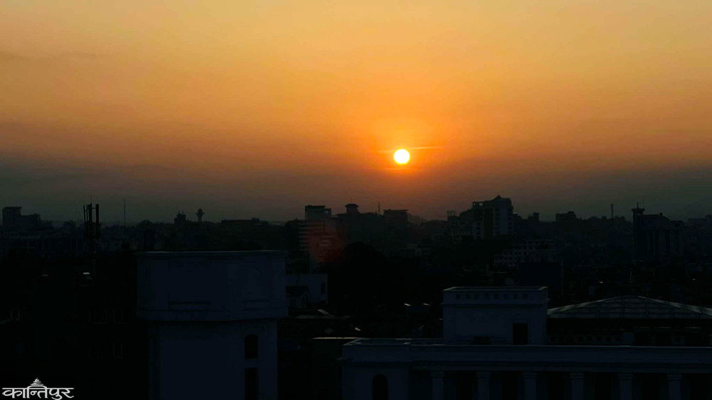 Today's weather: Chance of rain in three provinces