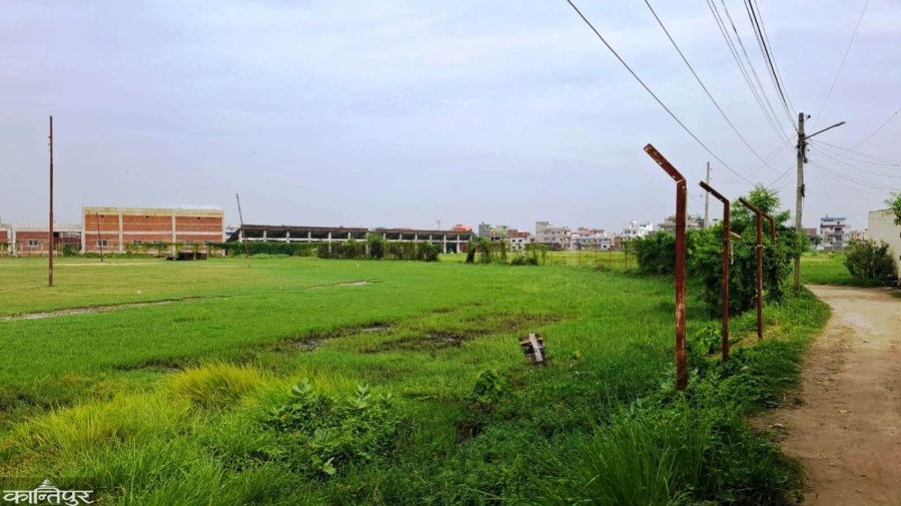 Cricket ground stalled by compensation dispute