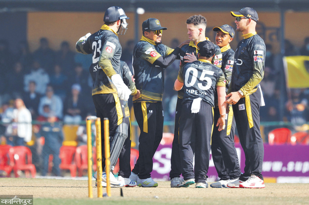 Kathmandu Gurkhaj bowling first against Sudurpaschim Royals