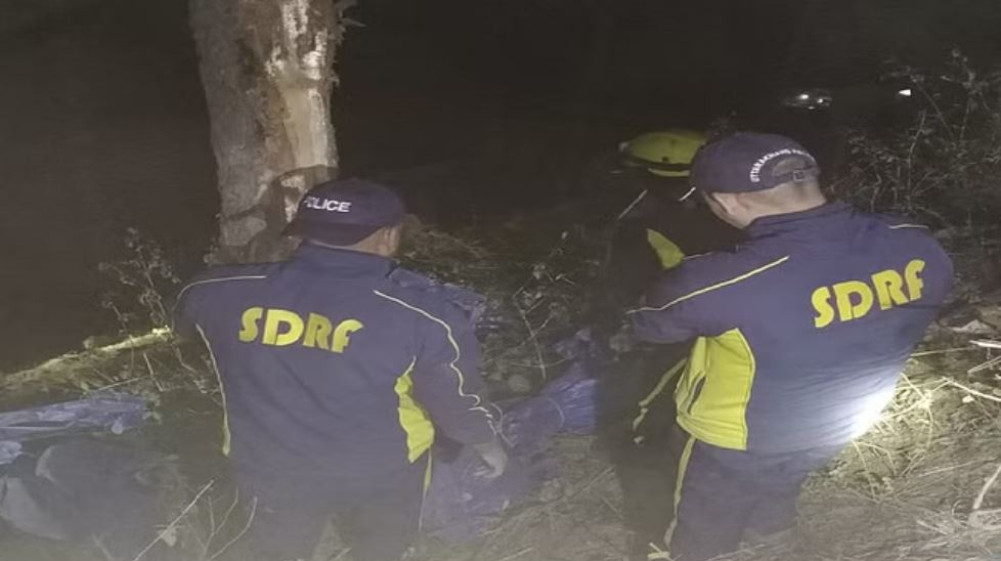Nainital Jeep accident: Those who jumped out survived