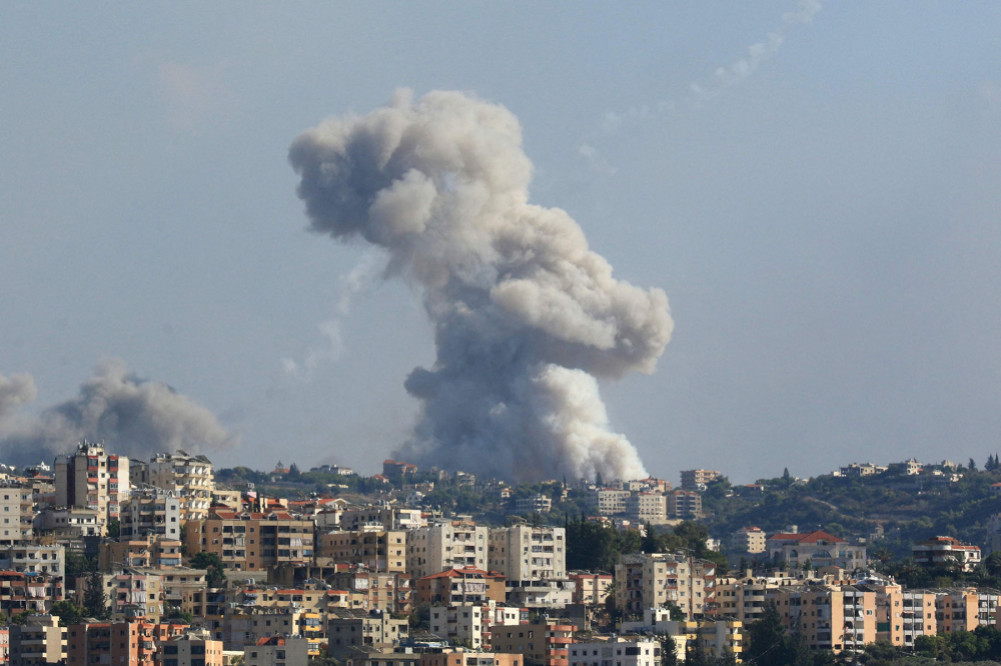 Israeli attacks intensify in Lebanon, at least 17 dead