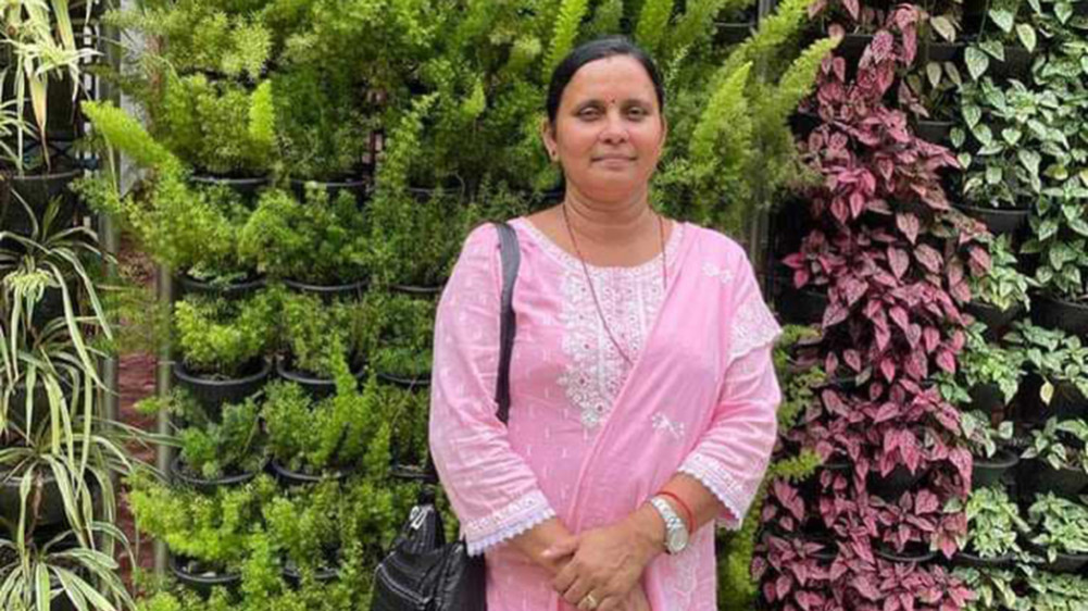 Audit committee chairman's wife blacklisted in co-op, resigns after defaulting on debt