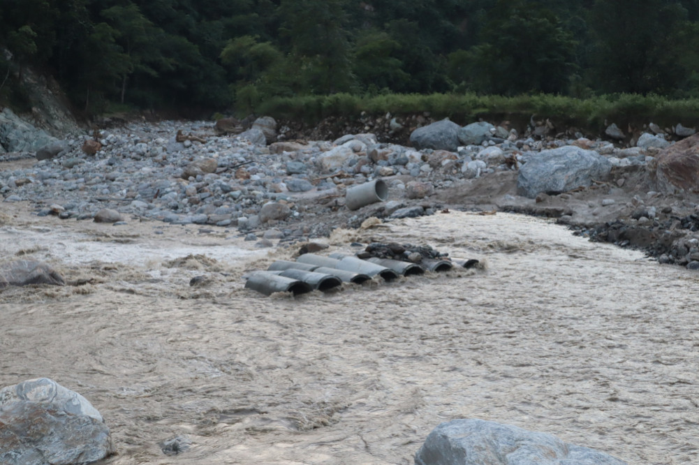 Diversion work in Hewa river was not completed due to lack of sufficient hume pipe
