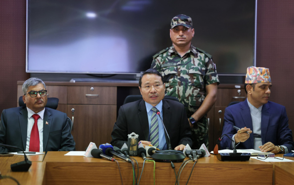 ”Collaboration with the private sector for economic reform suitable for the new generation”