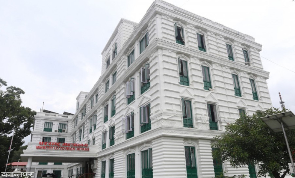 Help desk for the convenience of students studying in Bangladesh