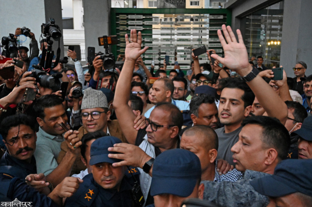 Criticism from political circles towards the media strike