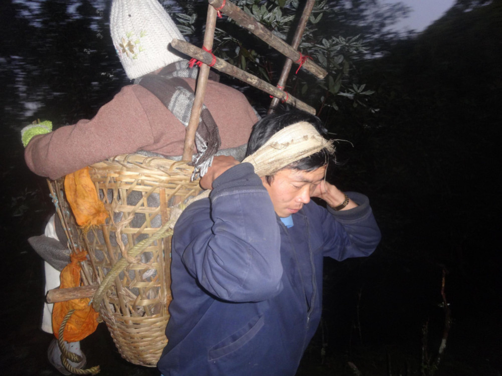 Preparing to keep Taplejung's only porter in Pathibhara