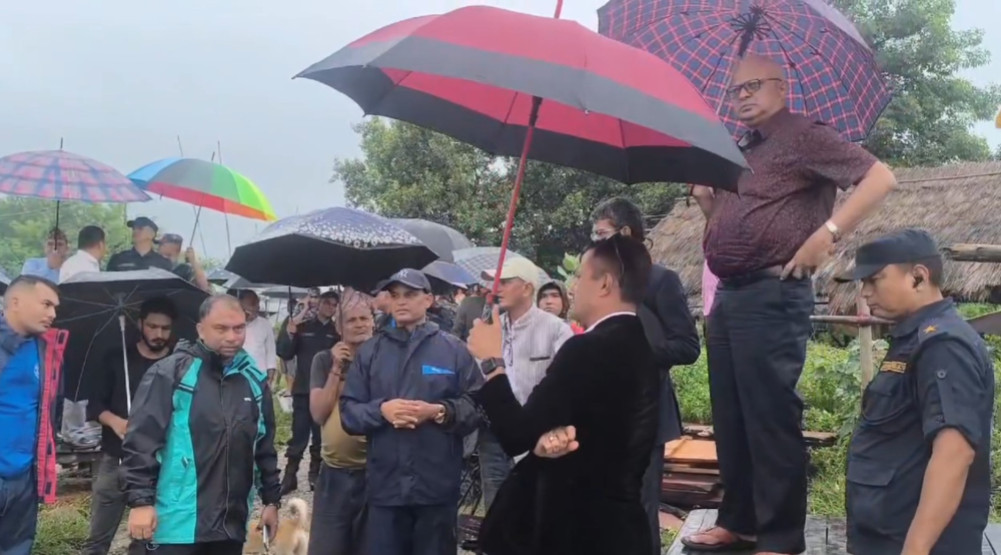 25 people were trapped in Saptakoshi landslide, difficulty in rescue