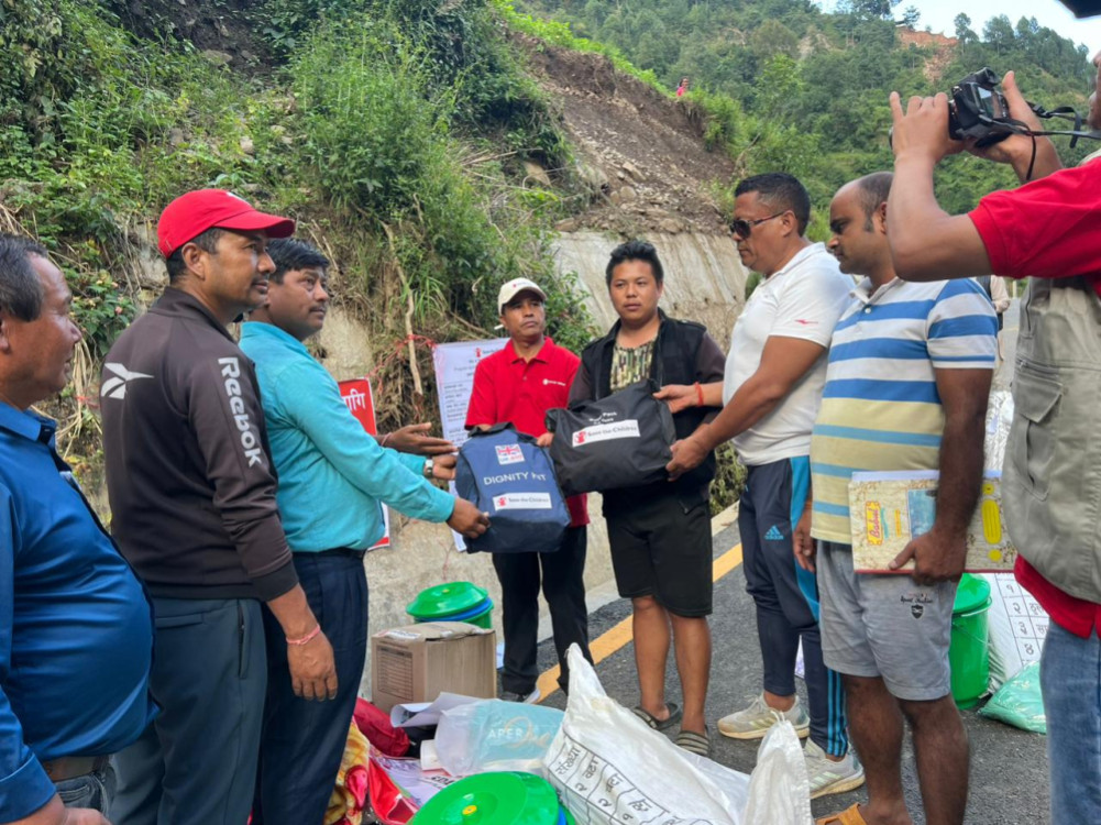 Distribution of relief to the flood victims of Sisneri Dodare of Makwanpur
