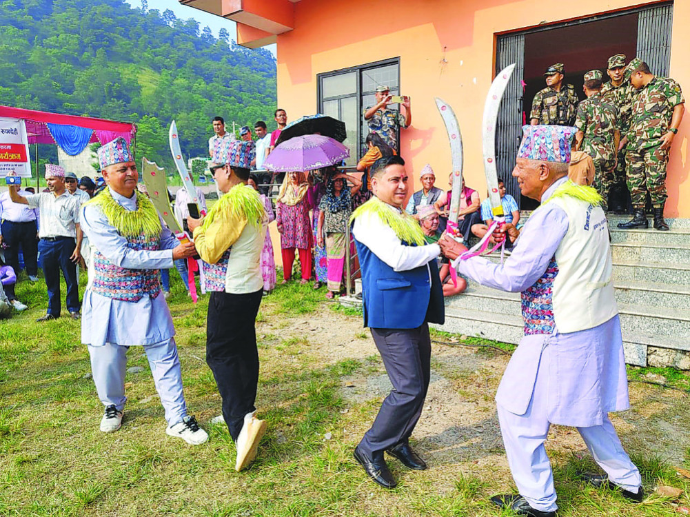 Say goodbye to Dasain by dancing in Sarai