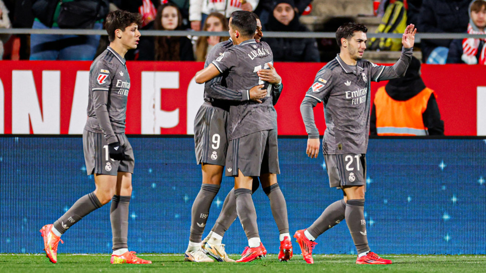 The distance between Real and Barcelona is two points