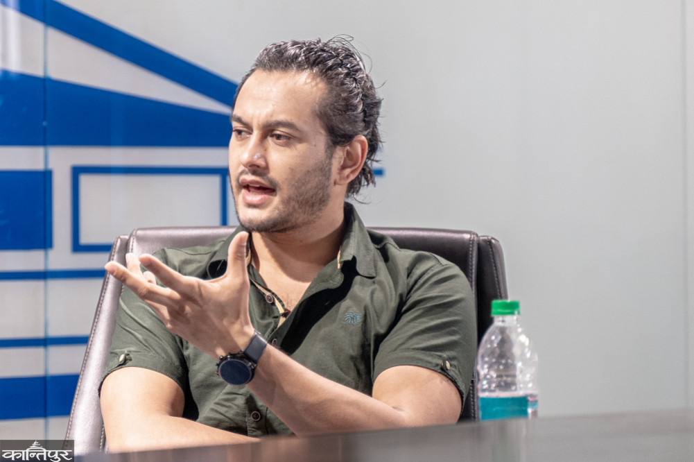 'Actor' Pradeep!