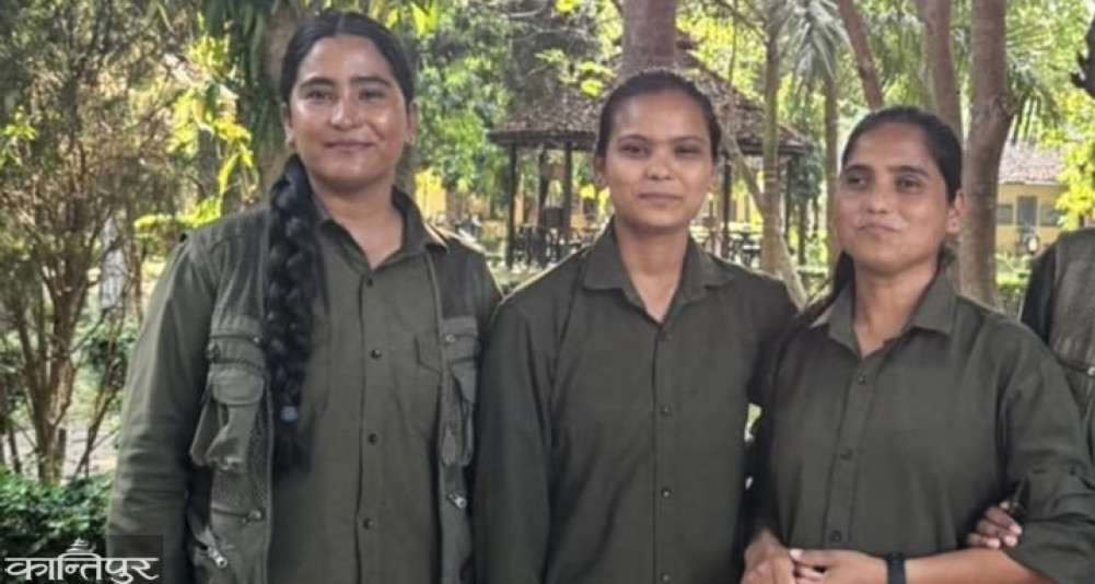 Three sisters taking tourists around Bardiya National Park