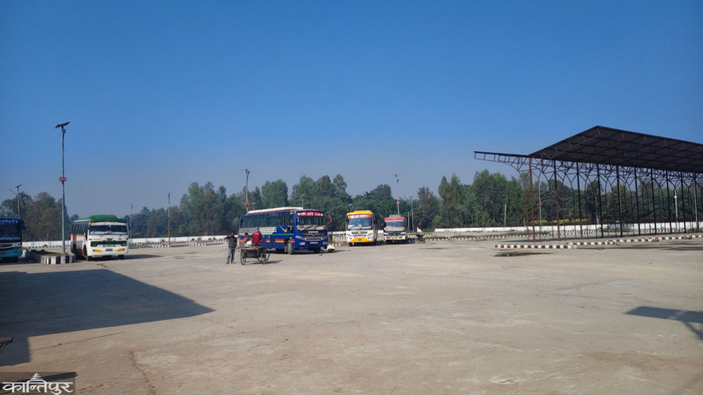 New bus park opens in Malangwa, small vehicles face obstacles