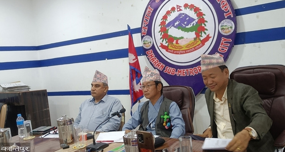Dharan's budget is still uncertain: Congress and Maoists support the mayor while UML is in opposition