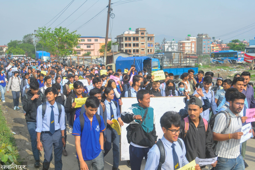 Students protest for justice for Rebecca injured in the three-corner incident