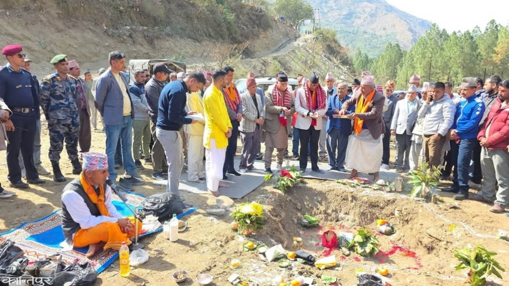 Foundation laying of Madhya Chamelia Hydropower Project