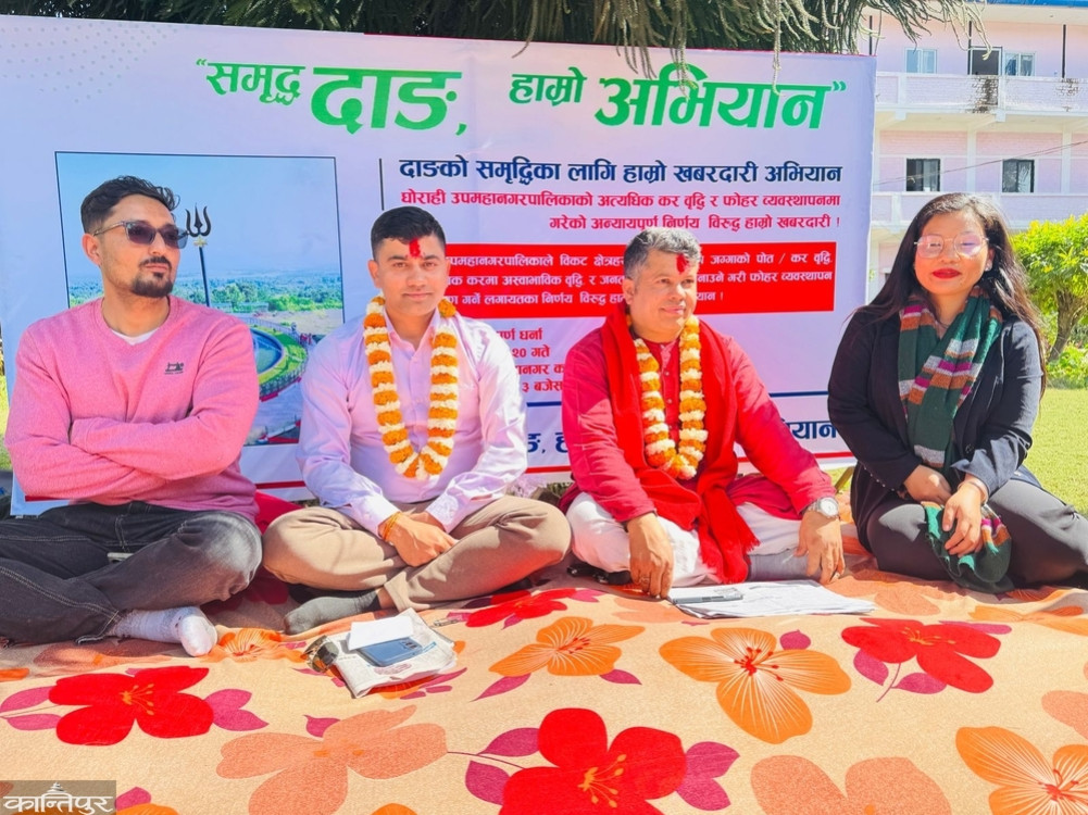 Sit-ins against tax hikes
