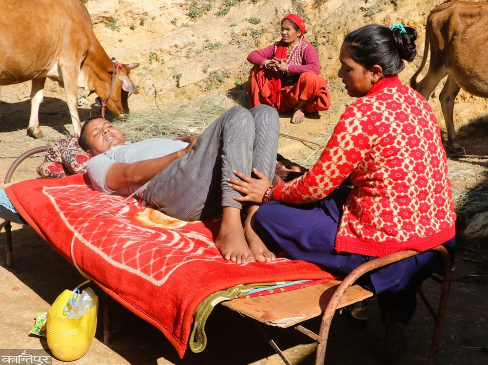 ”After we had to stay hungry at home, we came to Maiti's help”