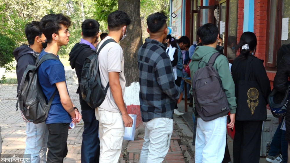 Education fair for students going abroad