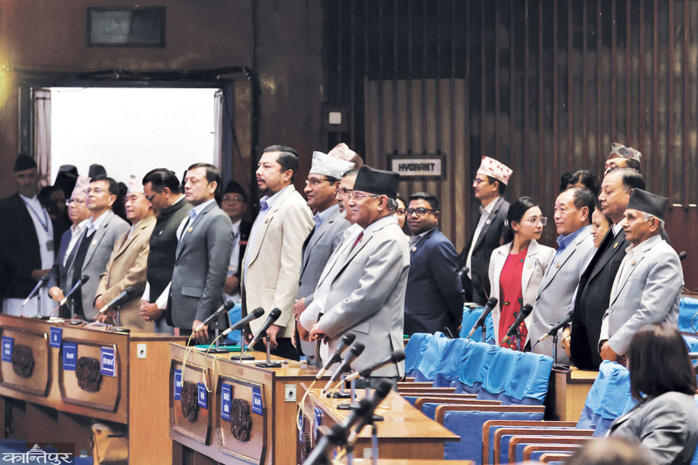 Both Houses of Parliament blocked in protest against Kulman's removal