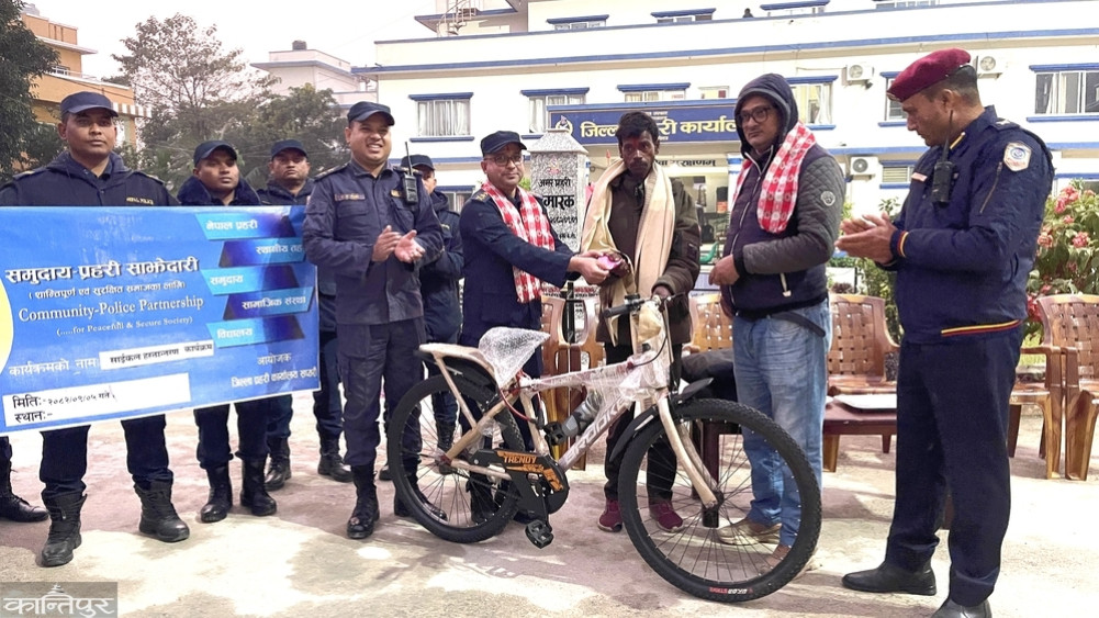 Police make Vishnu Sada's dream of riding a new bicycle come true