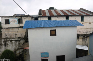 The dilapidated Salyan prison has five times more inmates than its capacity