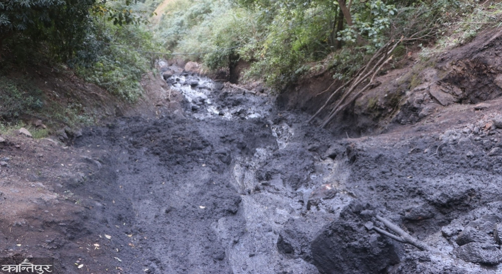 After water with coal flows in Tinau...