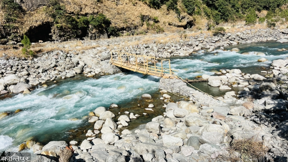 As the road is not built at Bhalukhapche Bhir, the alternative is a temporary route and a narrow one