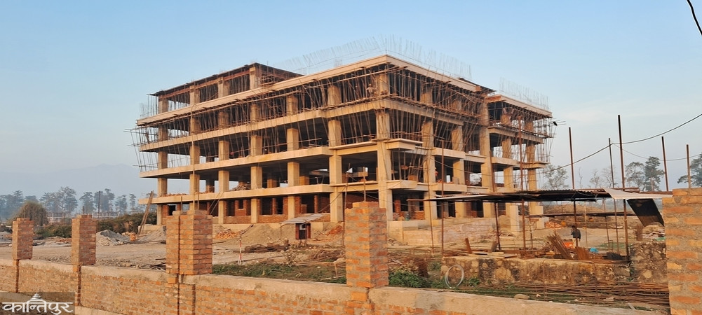 Construction work in full swing at the model headquarters