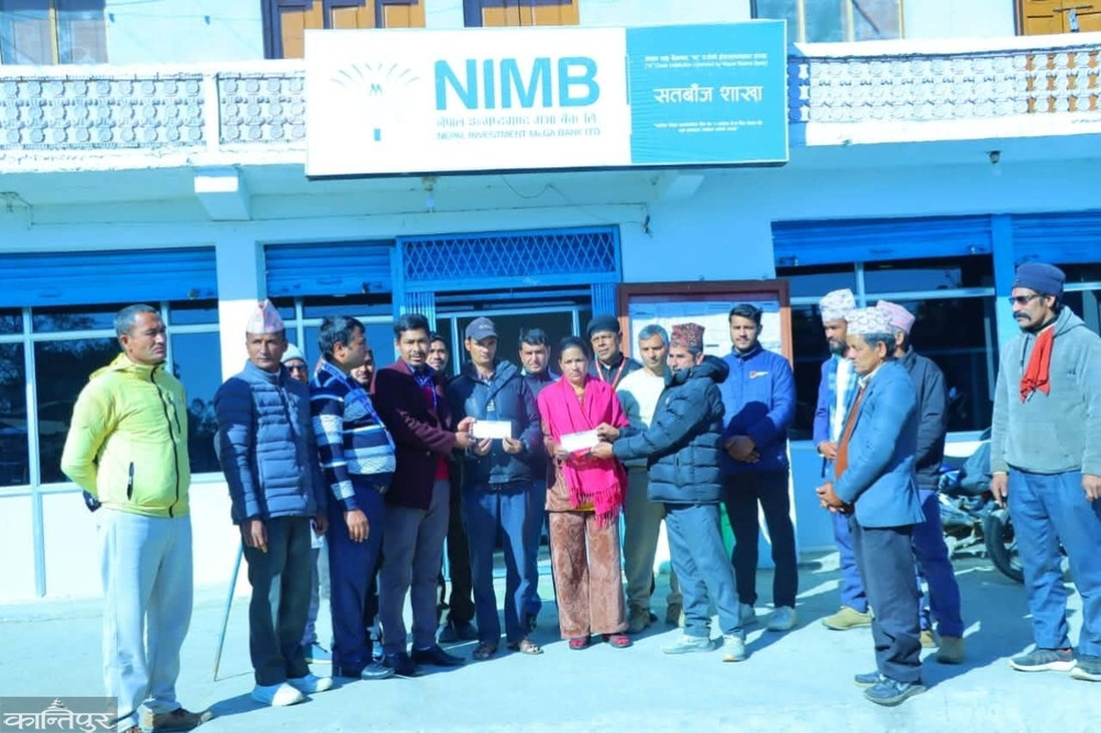 NIMB Bank provides Rs 200,000 assistance to homeless family
