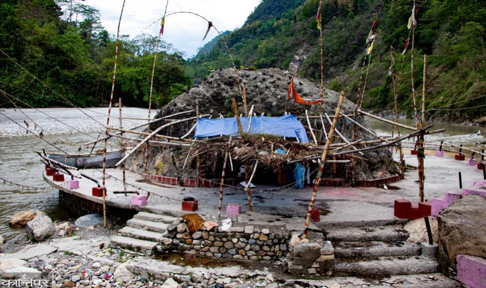 Shaligram rock inundation due to power project, settlement unsafe