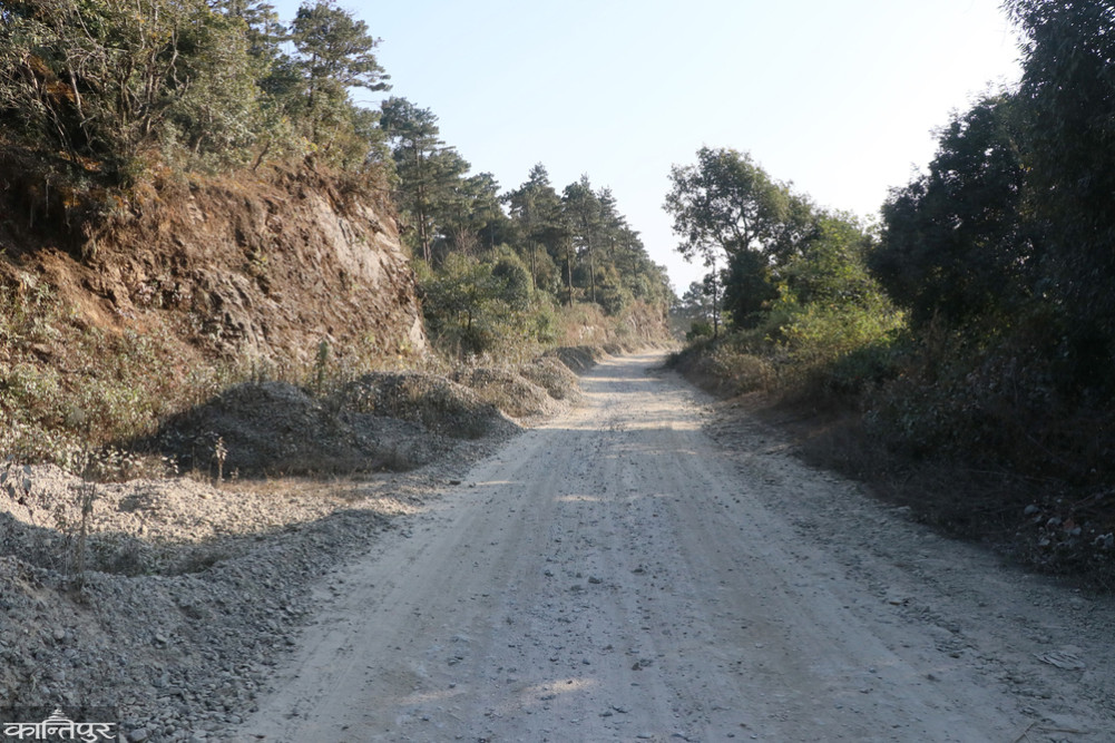 Gaighat-Diktel road incomplete even in 30 years