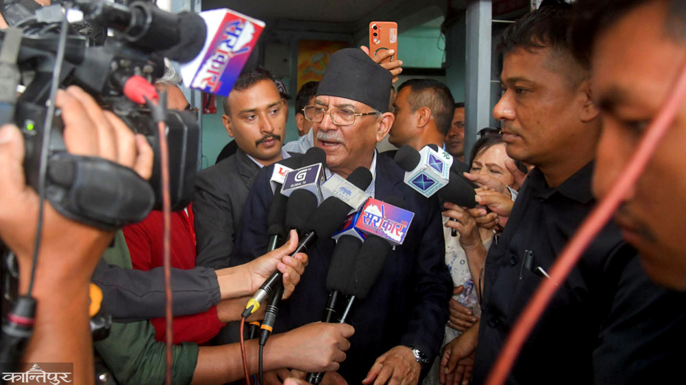 Banning Maoist leaders from speaking against the leadership in public